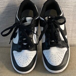 Nike Black and White Athletic Shoes